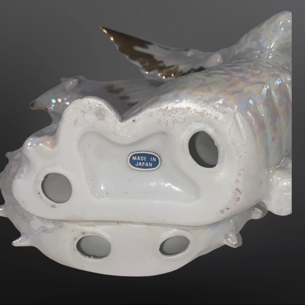 Vintage Intricate Carved Glossy White with Gold Trim Japanese Dragon Figurine - Picture 7 of 8